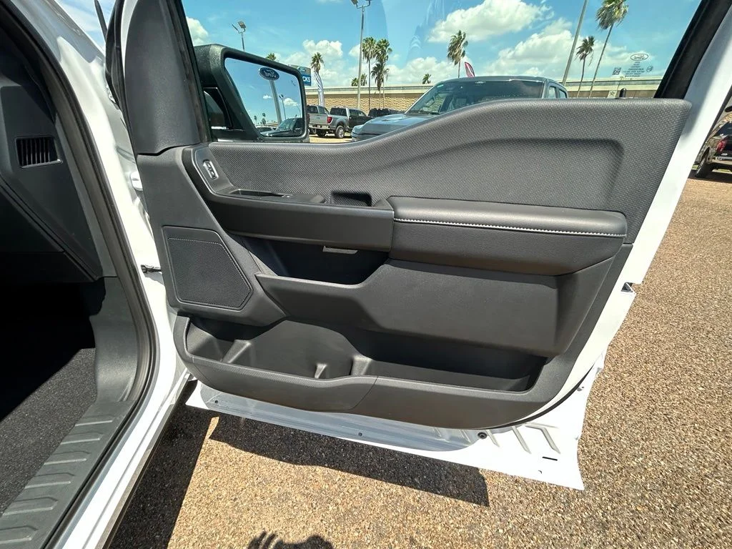 New 2026 Oxford White Ford STX® image 22