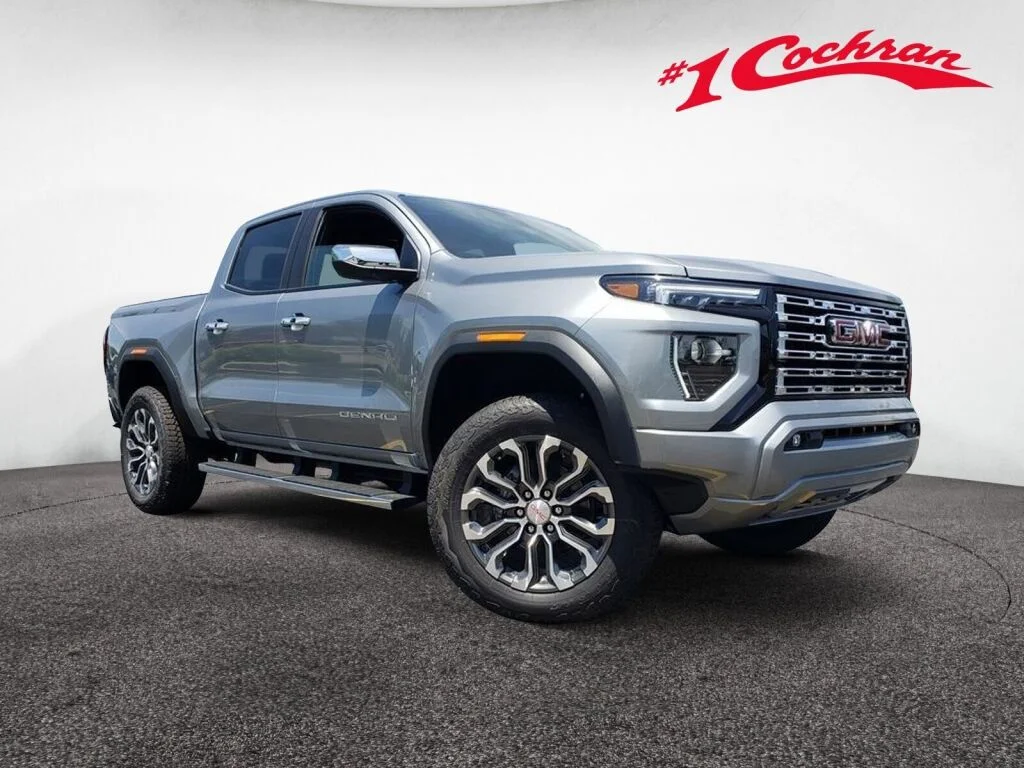 2026 GMC Canyon 4WD Denali Crew Cab Short Box's photo