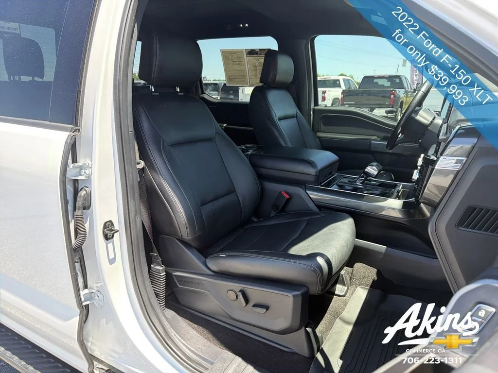 Used 2022 White Ford XLT image 20
