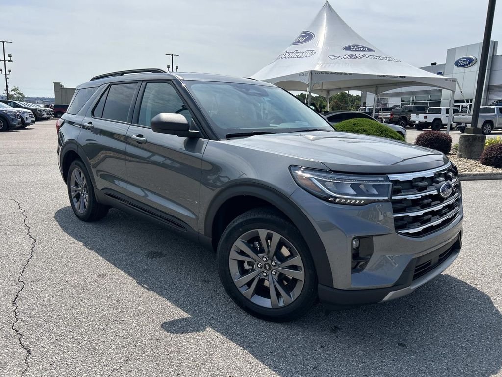 New 2026 Carbonized Gray Metallic Ford Active image 2