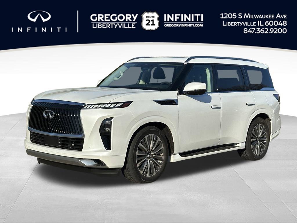 Used 2027 White INFINITI LUXE image 1