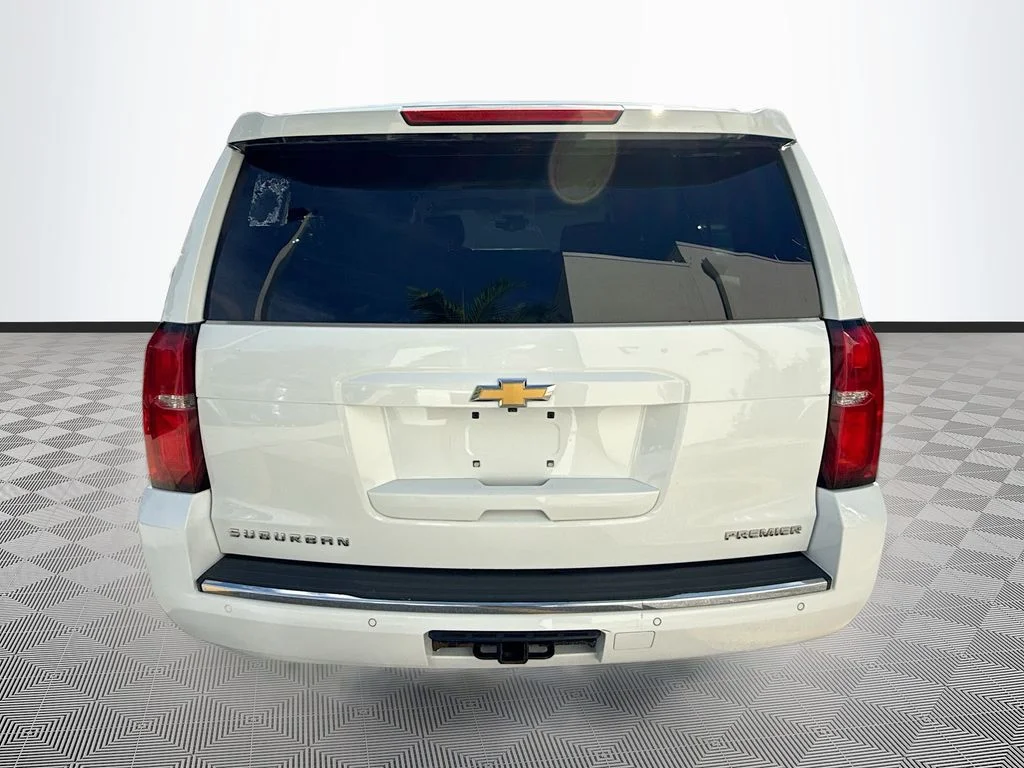 2020 Chevrolet Suburban Premier - Photo 7