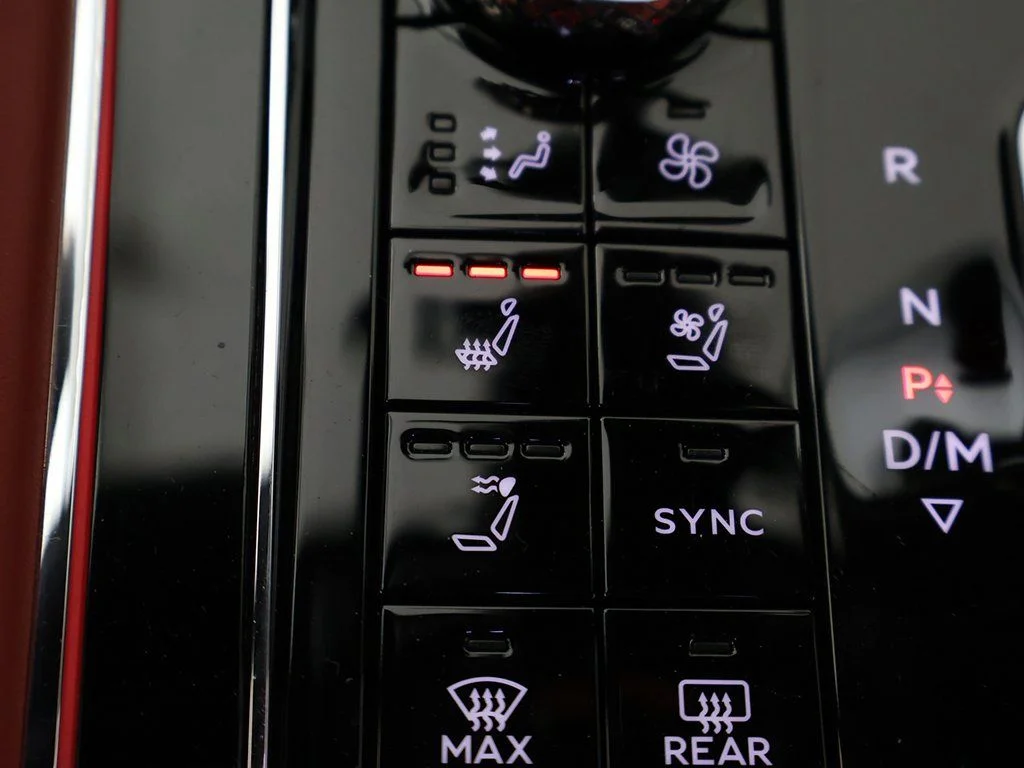 2023 Bentley Continental GTC Azure - Photo 65