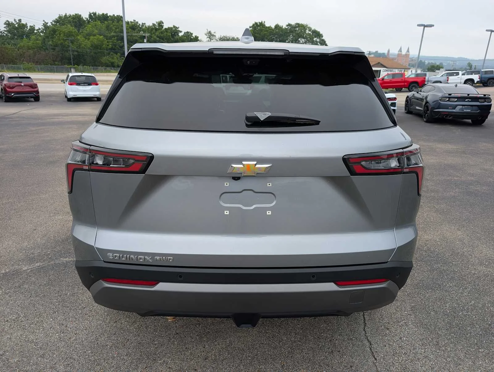2027 Chevrolet Equinox LT - Photo 7