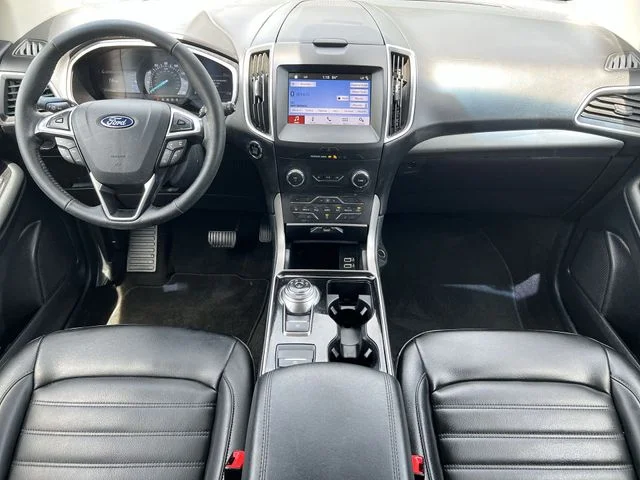 Used 2019 Gray Ford SEL image 6