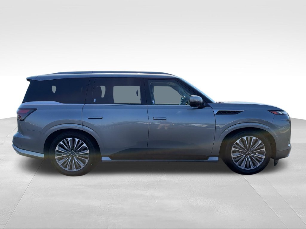 Used 2025 Silver INFINITI SENSORY image 6