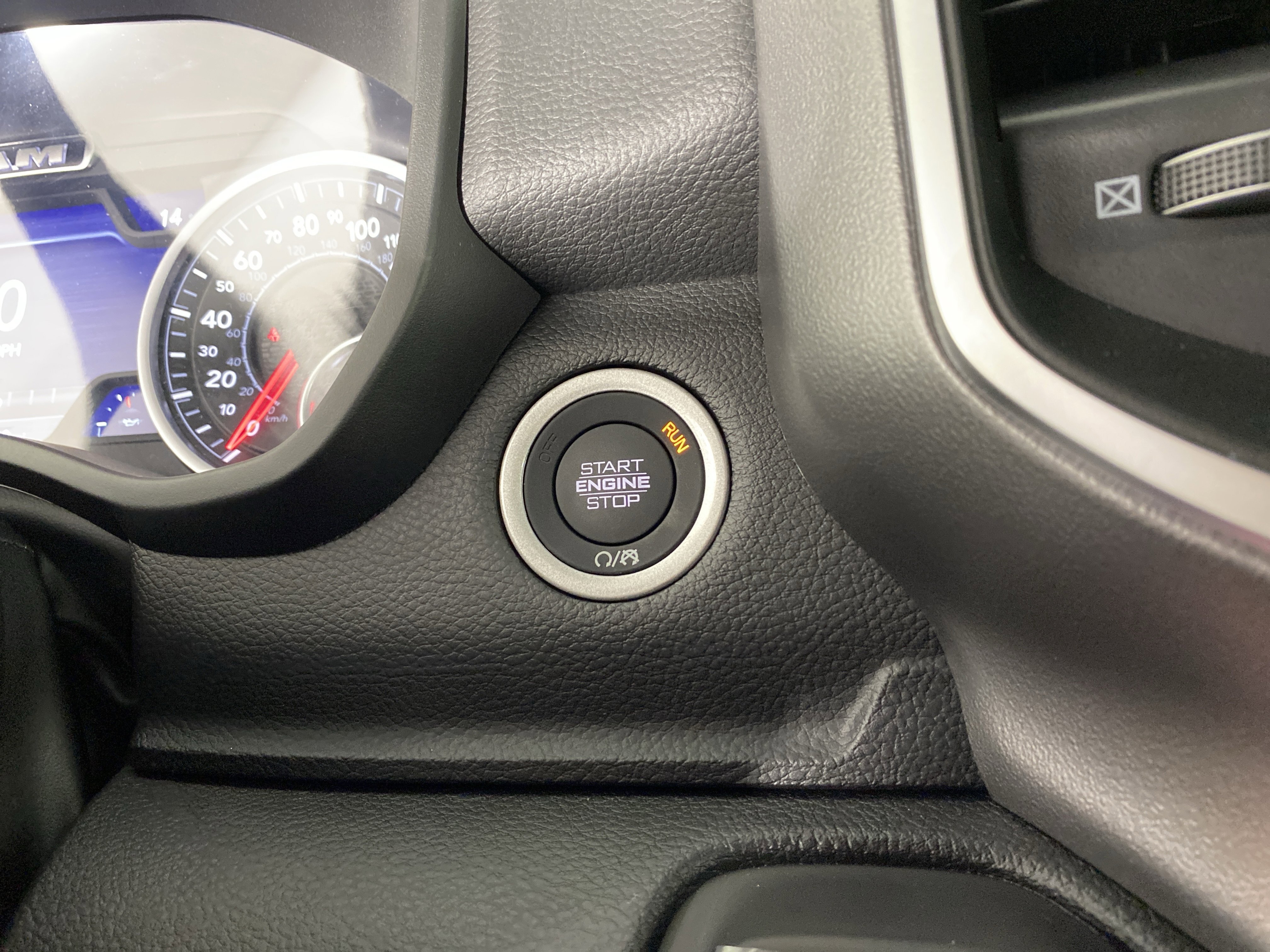 2026 RAM 1500 Big Horn/Lone Star - Photo 24