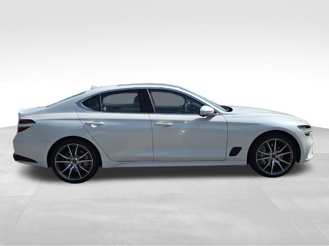 New 2026 White Genesis 2.5T Prestige image 6