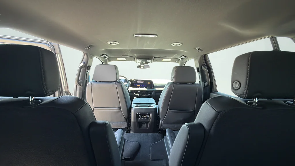 2026 Chevrolet Suburban LT - Photo 39