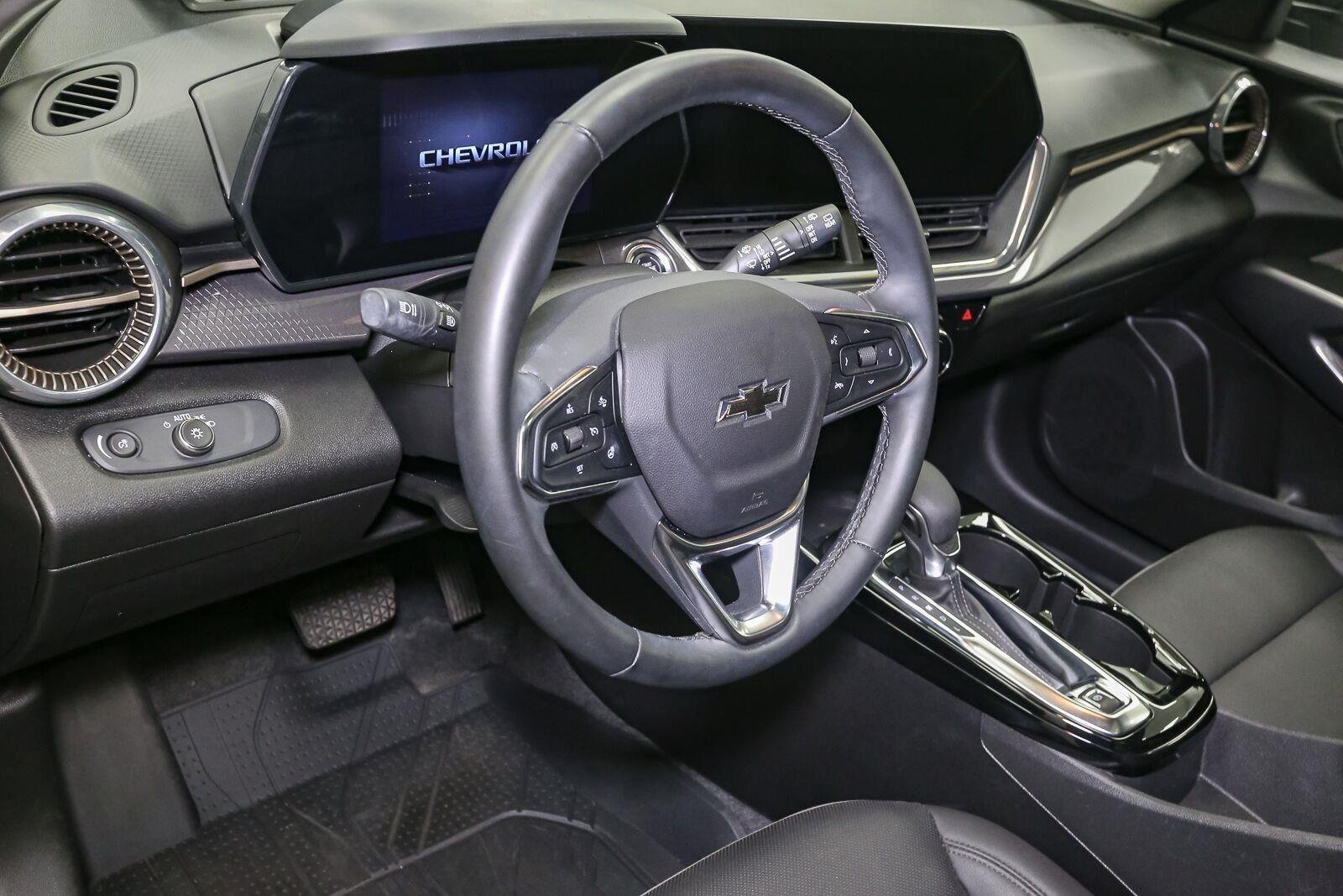Used 2025 Sterling Gray Metallic Chevrolet ACTIV image 23
