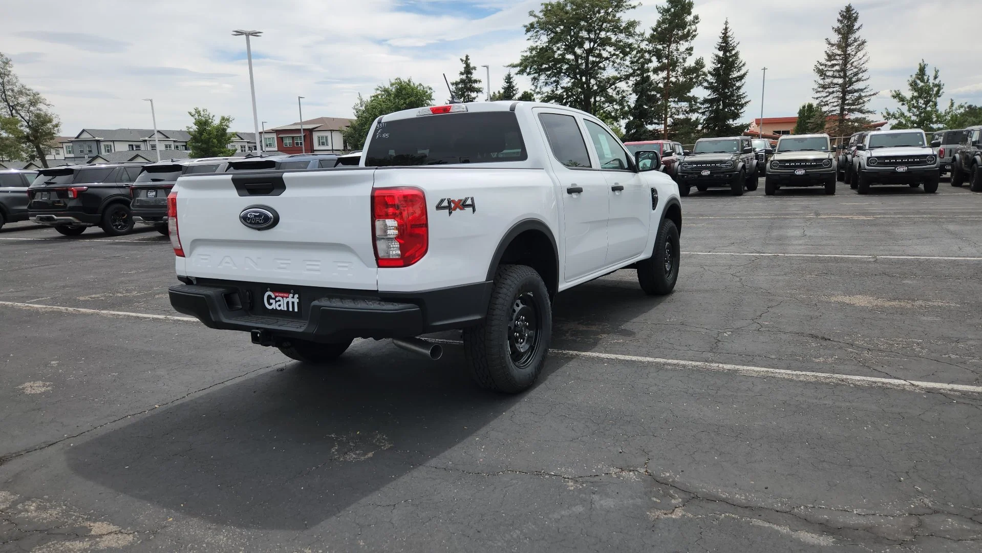 New 2026 Oxford White Ford XL image 6