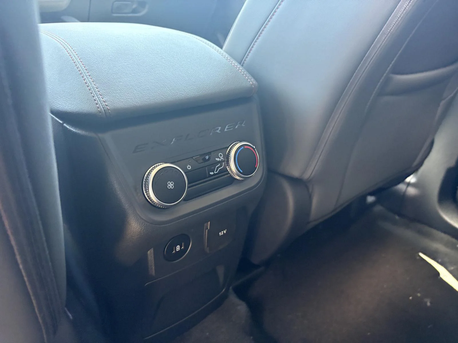 New 2026 Agate Black Metallic Ford Active image 18