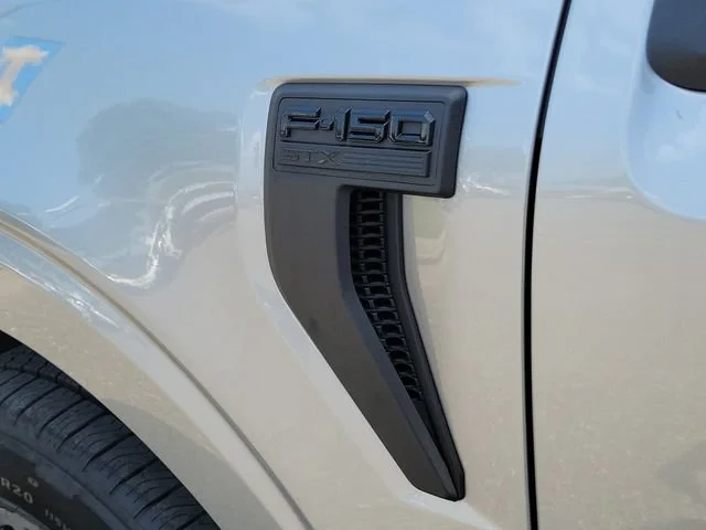 2026 Ford F-150 STX - Photo 7