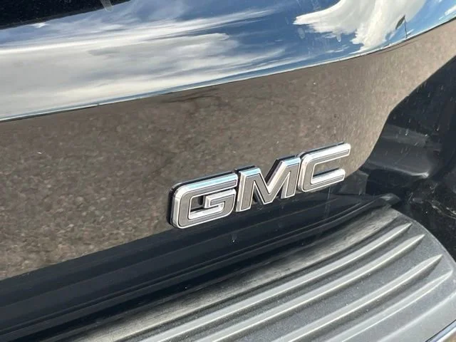 Used 2026 Onyx Black GMC Denali Ultimate image 25