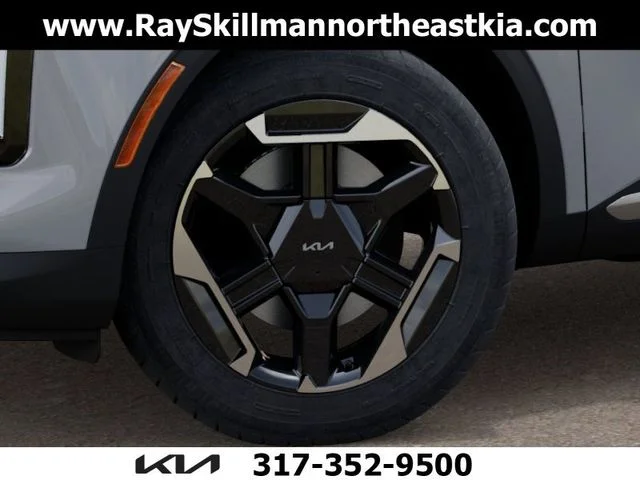 New 2027 Gray Kia S image 1