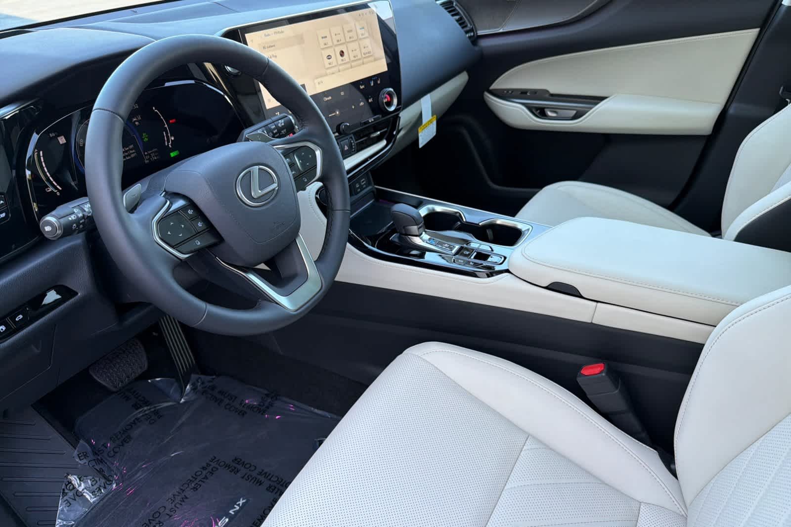 New 2026 Nori Green Pearl Lexus NX 450h+ LUXURY AWD image 11