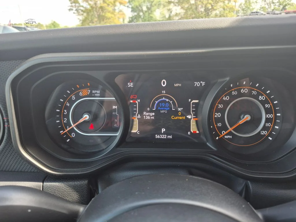 Used 2024 White Jeep Rubicon image 17