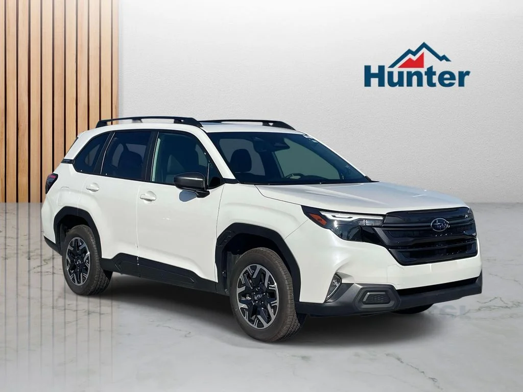 Used 2026 Crystal White Pearl Subaru Premium image 1