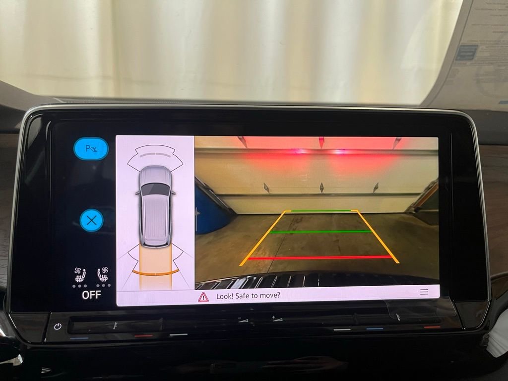 New 2026 Gray Volkswagen 2.0T SE w/Technology image 17