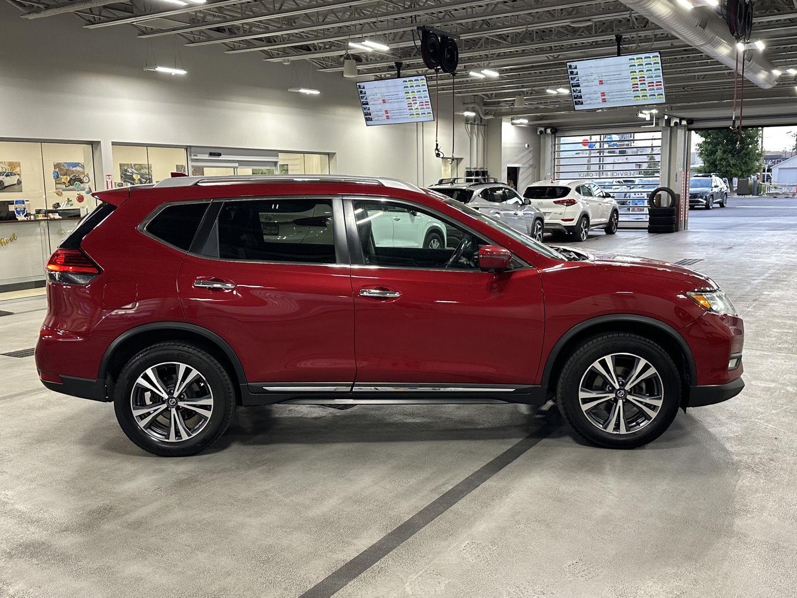2017 Nissan Rogue SL - Photo 12