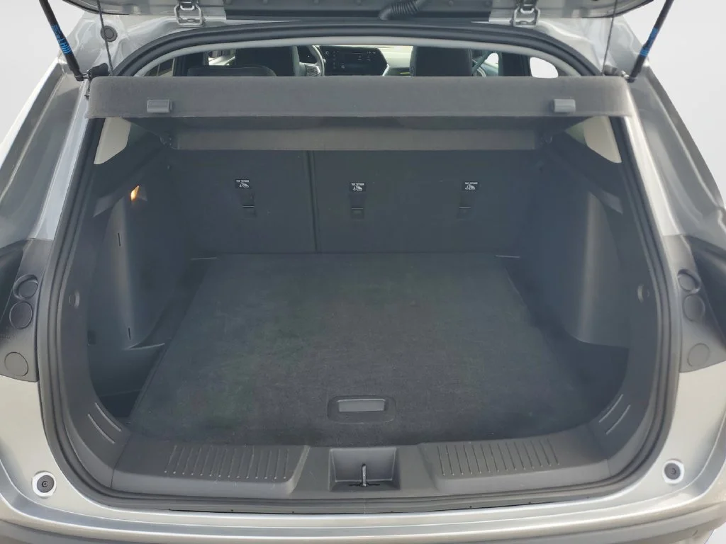 Used 2024 Sterling Gray Metallic Chevrolet LT image 10