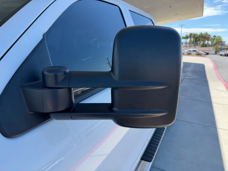 Used 2017 SUMMIT WHITE Chevrolet LT image 35