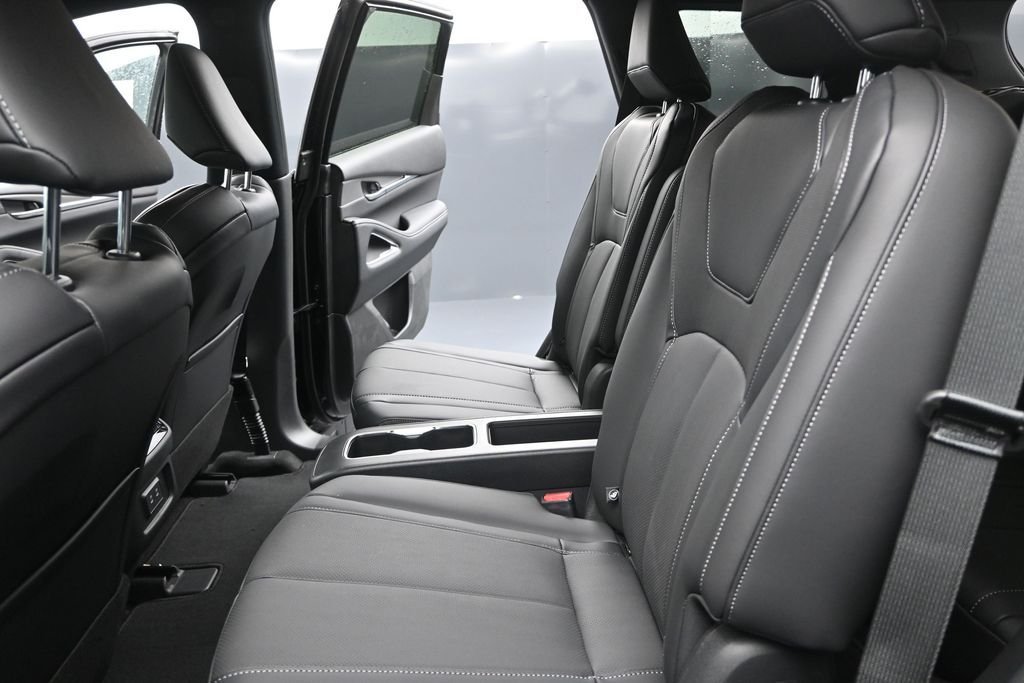 New 2027 Black INFINITI LUXE image 19