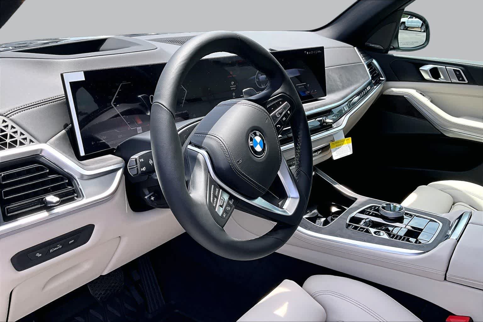 New 2026 Black Sapphire Metallic BMW xDrive40i image 8