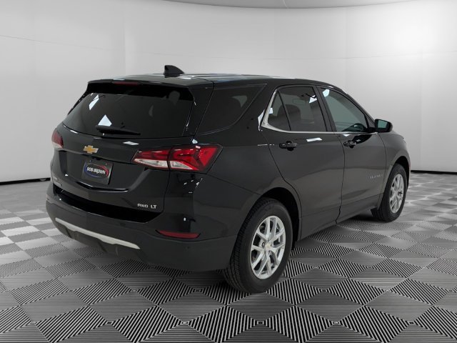Certified Used 2024 Mosaic Black Metallic Chevrolet LT image 5