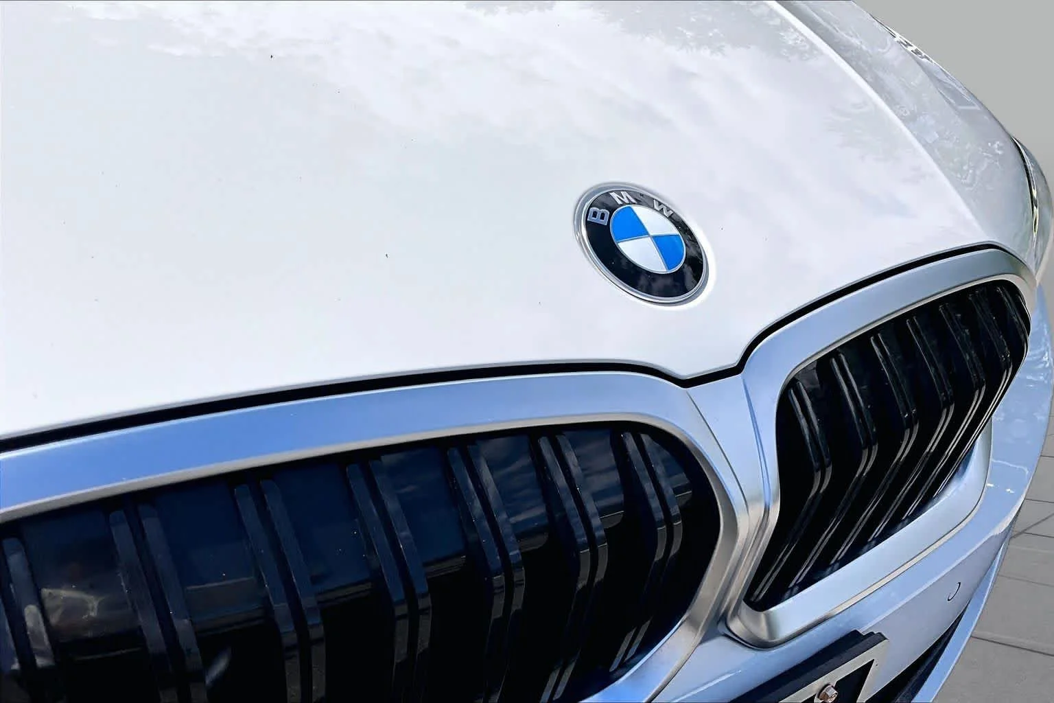 Used 2023 Alpine White BMW 330i xDrive image 28