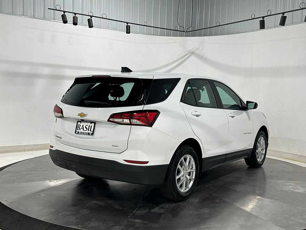 Used 2024 White Chevrolet LS image 11