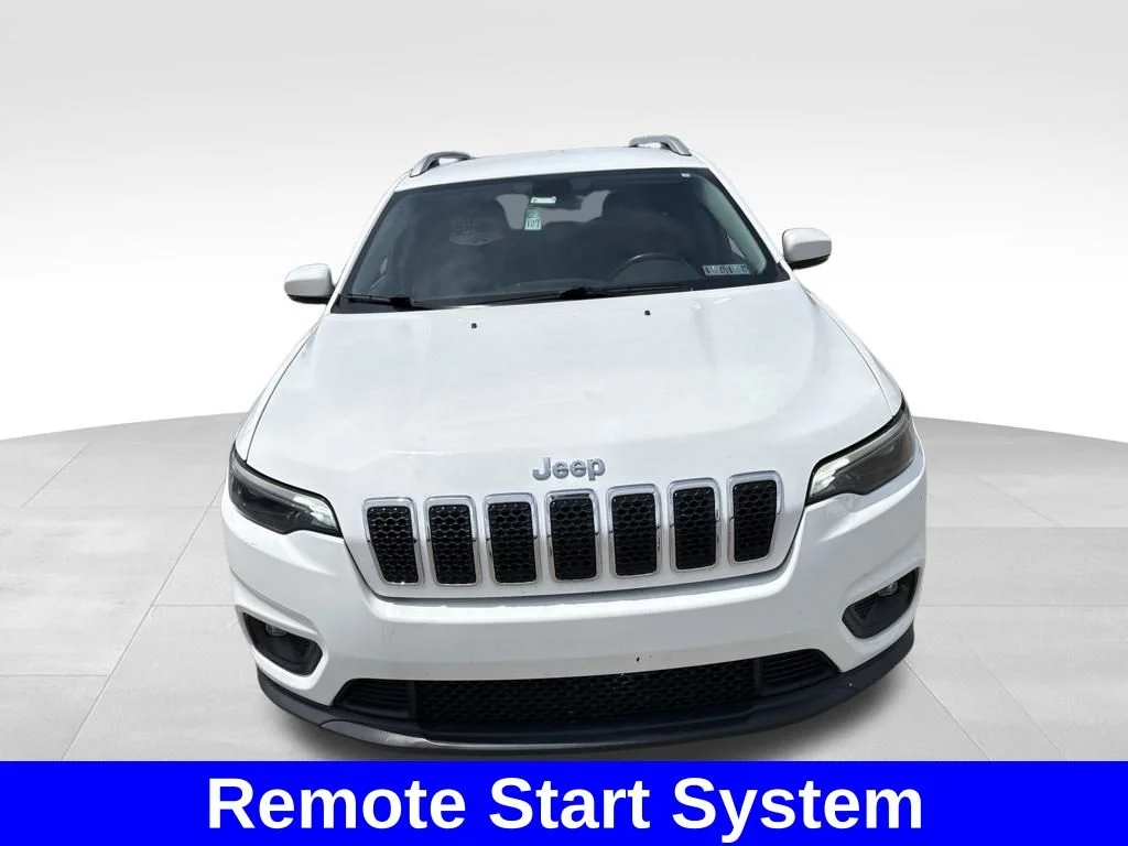 Used 2020 White Jeep Latitude Plus image 10