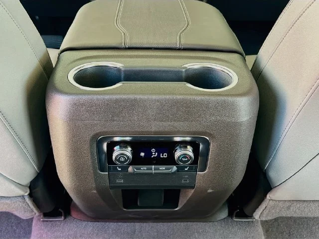 2027 GMC Yukon Elevation - Photo 18