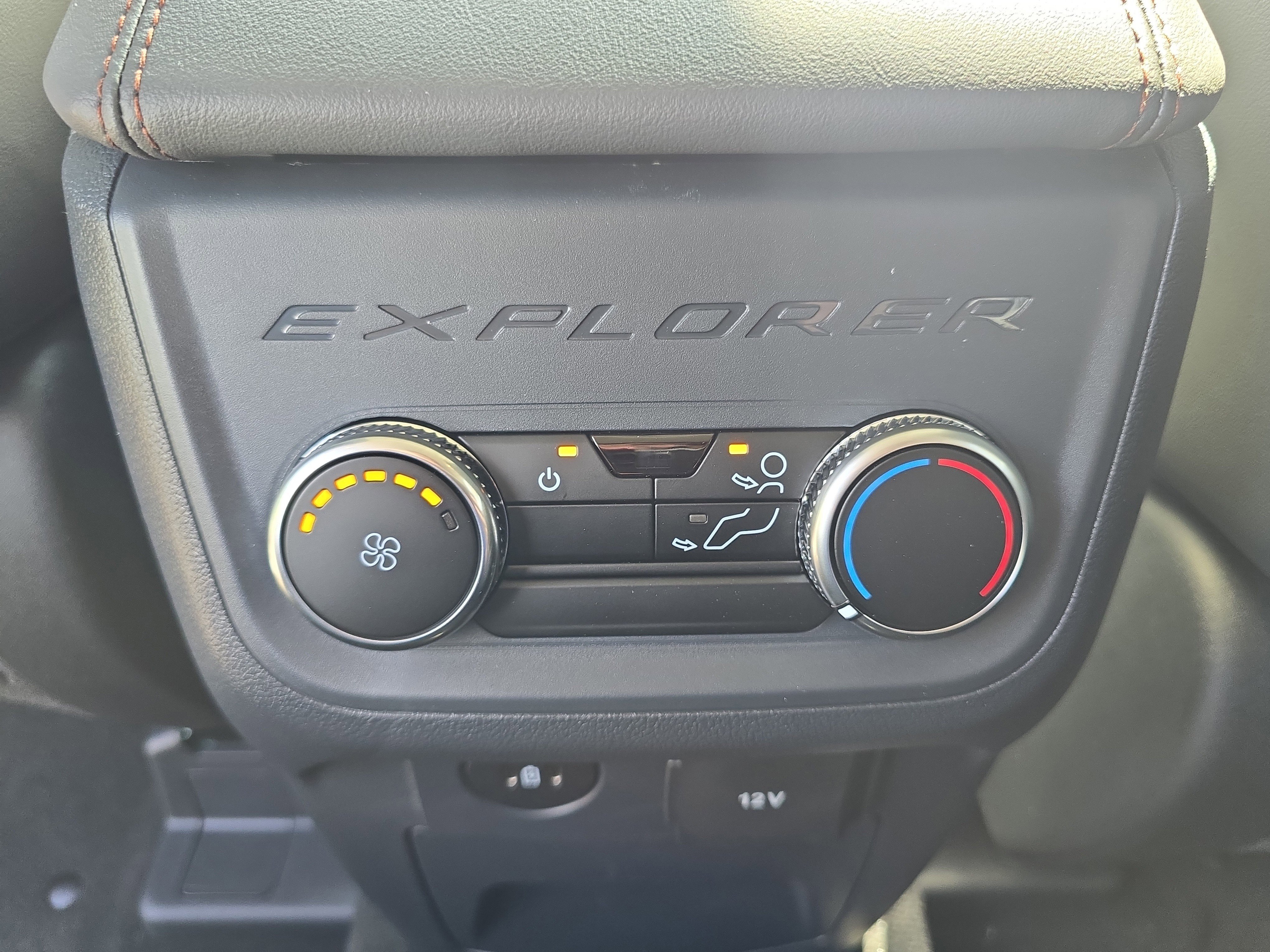 New 2026 Vapor Blue Metallic Ford Active image 28