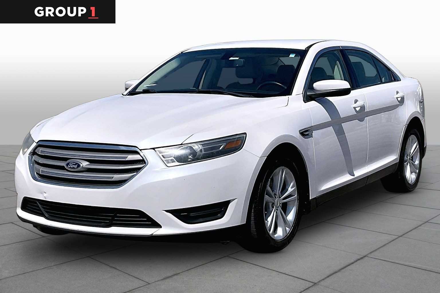 2015 Ford Taurus SEL