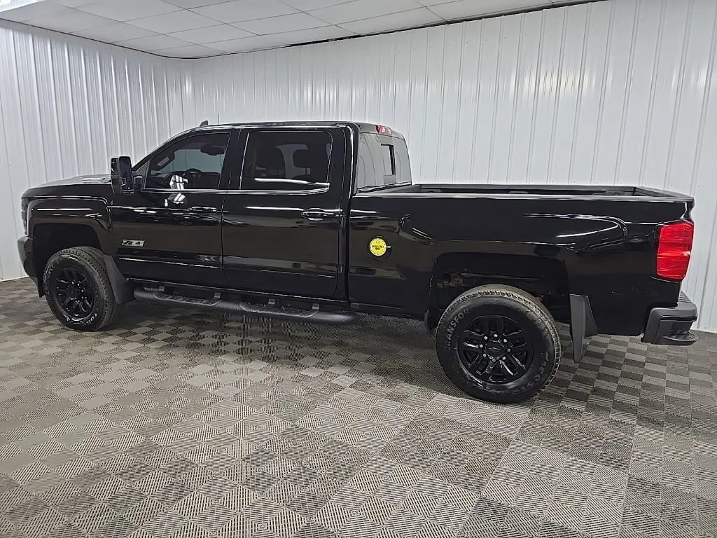 Used 2019 Black Chevrolet LTZ image 4