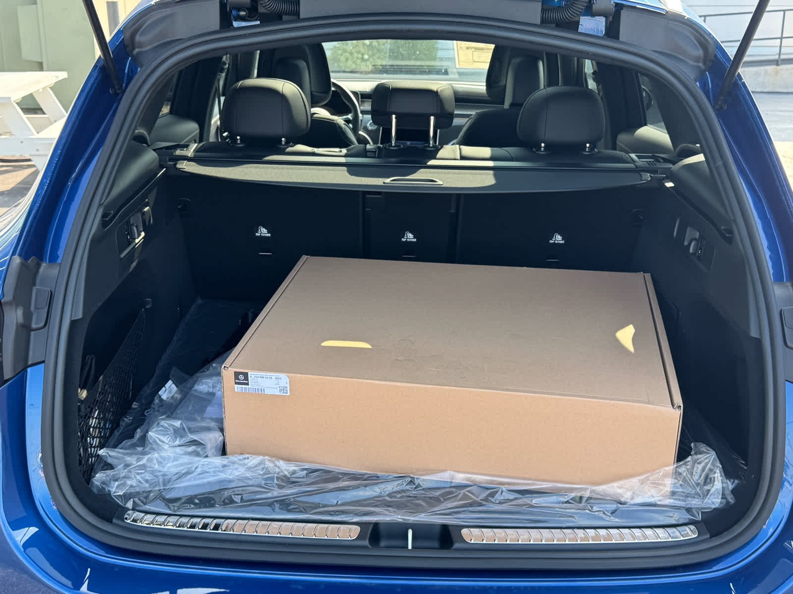New 2027 Starling Blue Metallic Mercedes-Benz GLC 300 image 11