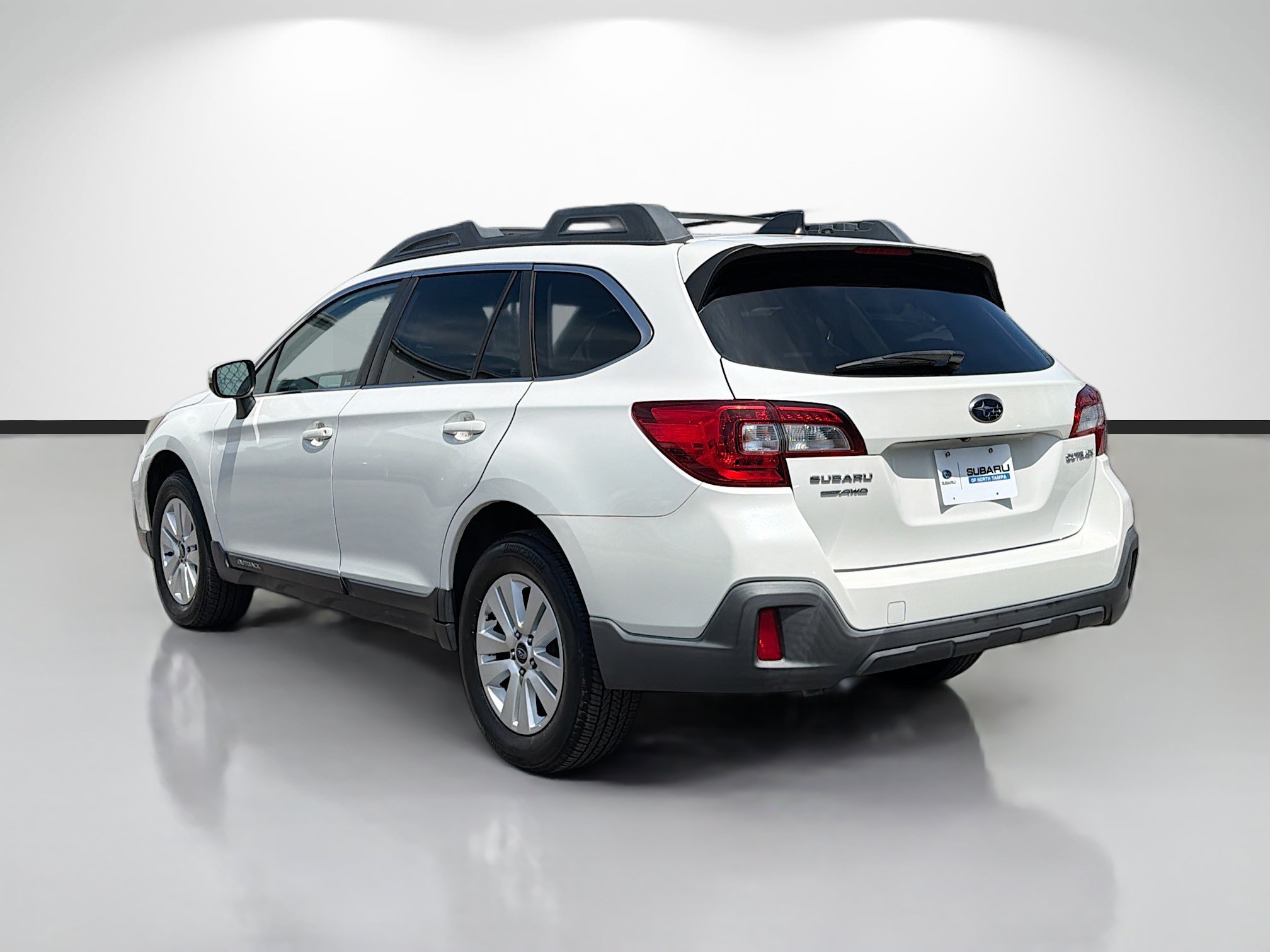 Used 2019 Crystal White Pearl Subaru Premium image 5