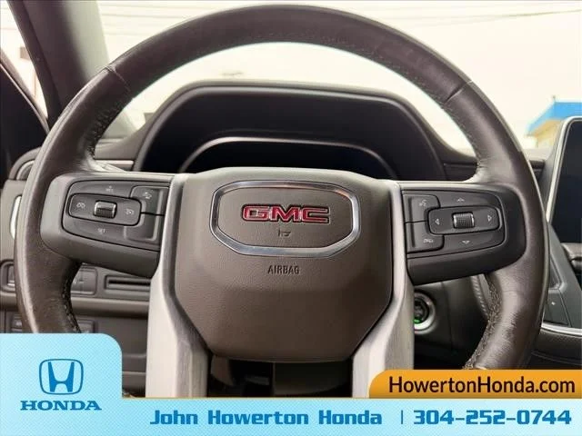 Used 2023 Silver GMC SLT image 16