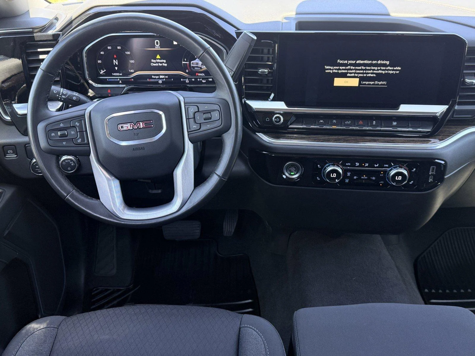 Used 2022 Summit White GMC SLE image 14