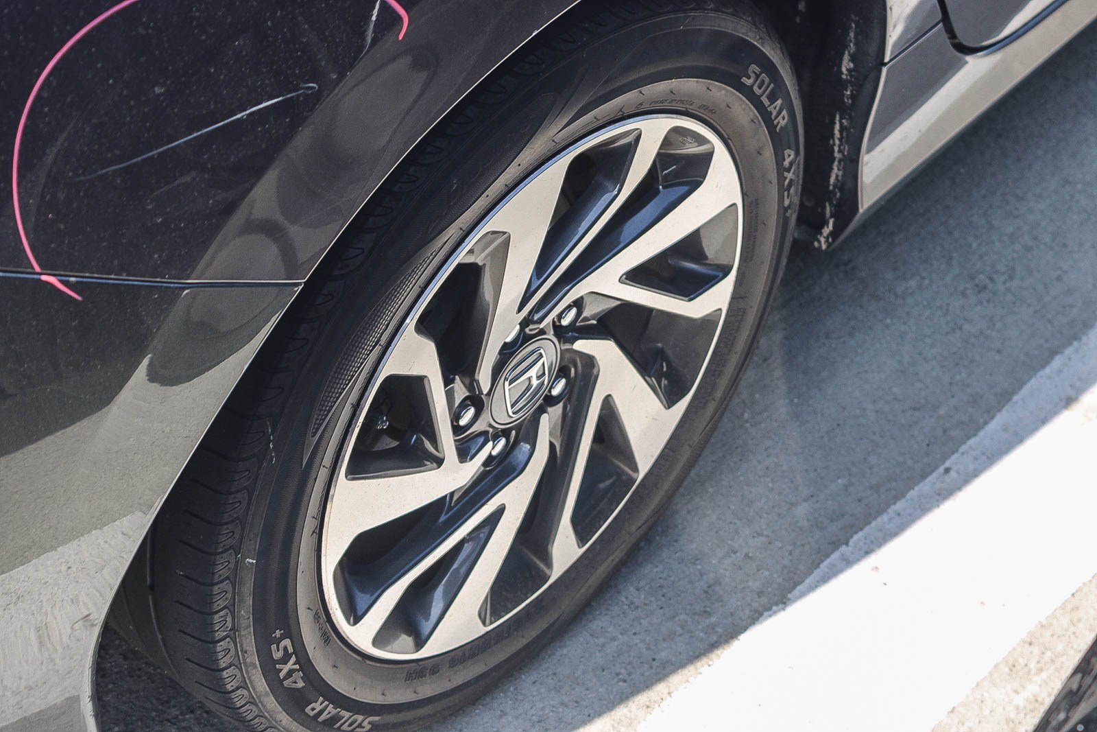 Used 2016 Modern Steel Metallic Honda EX image 15
