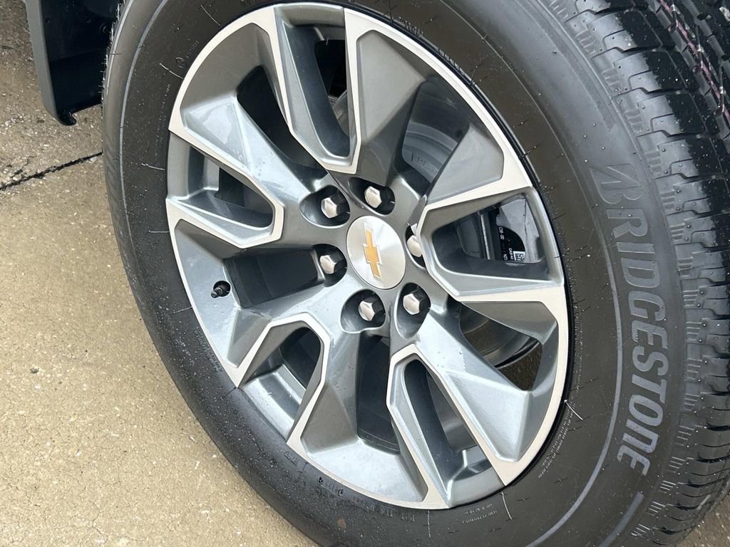New 2026 Sterling Gray Metallic Chevrolet LT (2FL) image 13