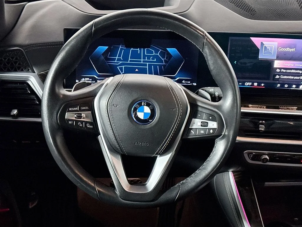 Used 2025 White BMW xDrive50e image 13