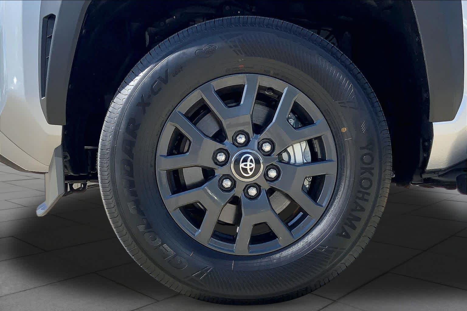 Used 2026 Cutting Edge Toyota SR5 image 10