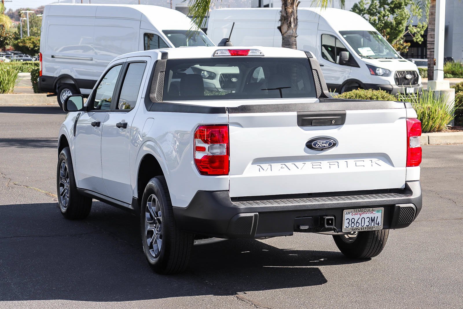 Used 2026 Oxford White Ford XLT image 6