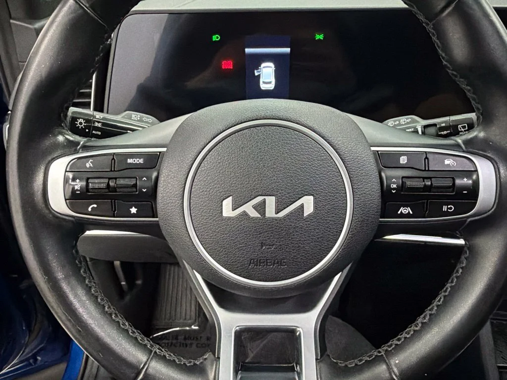 Used 2023 Blue Kia X-Line image 23
