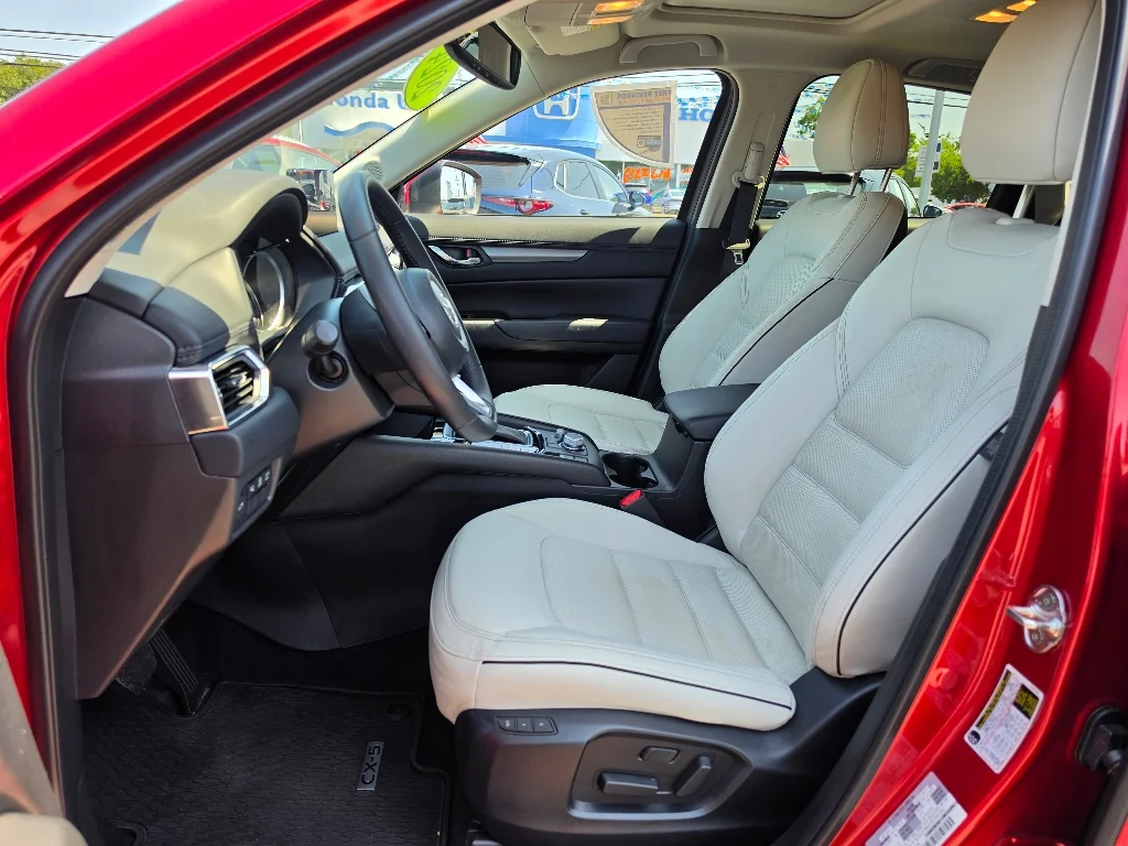 Used 2024 Soul Red Crystal Metallic Mazda 2.5 S Preferred Package image 32