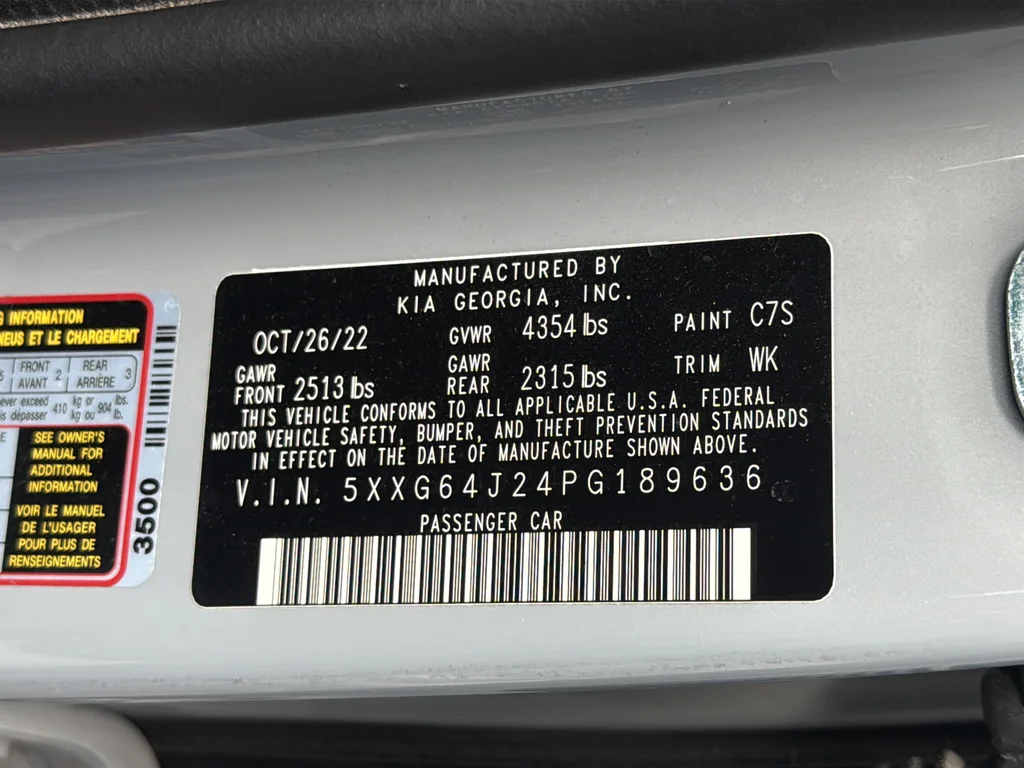 Used 2023 Gray Kia GT-Line image 31