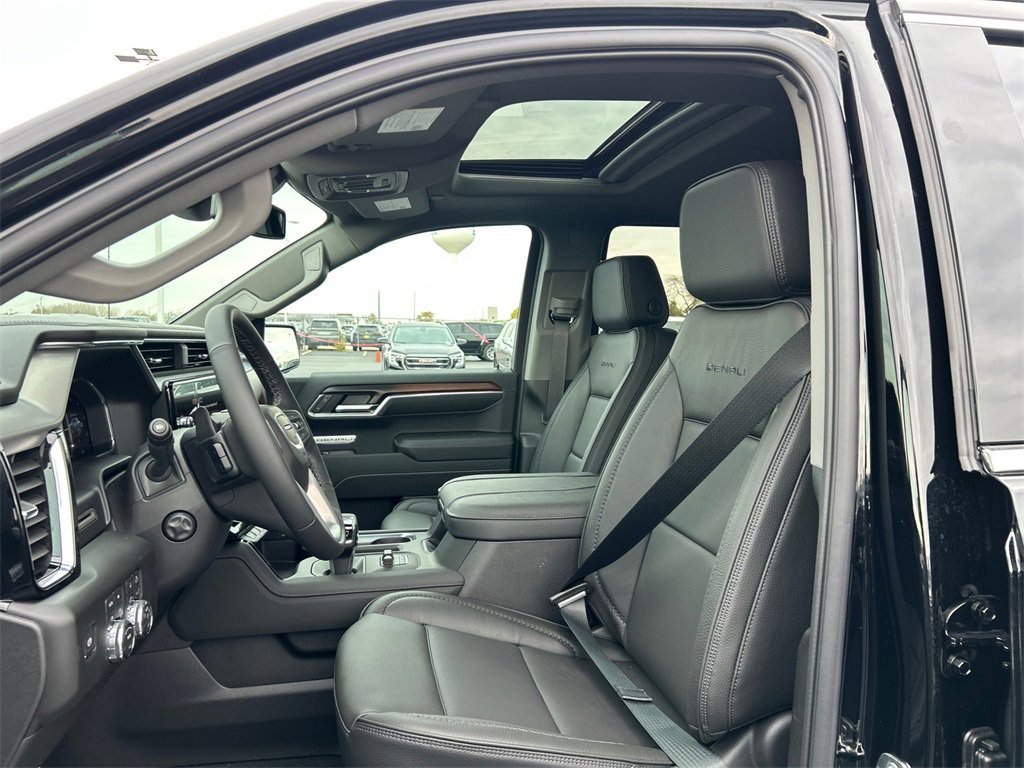 2026 GMC SIERRA - Image 15