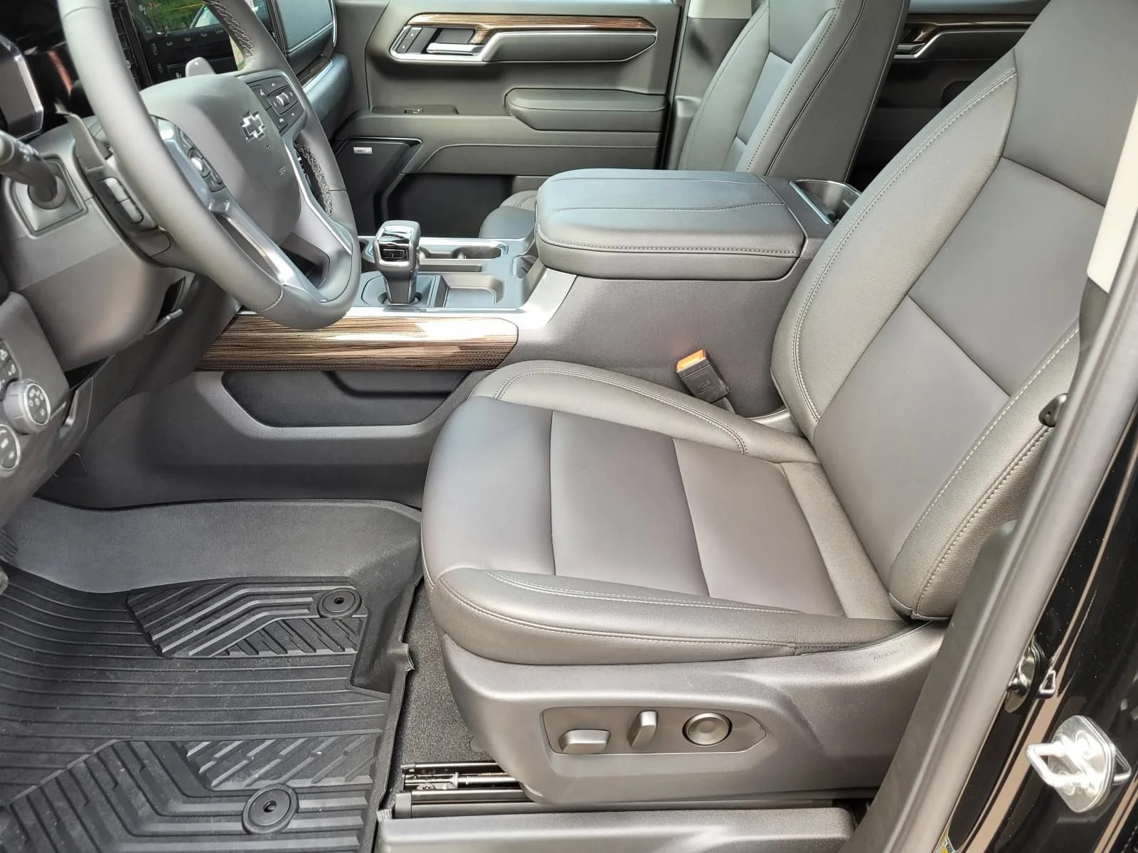 2026 Chevrolet Silverado 1500 LT Trail Boss - Photo 15